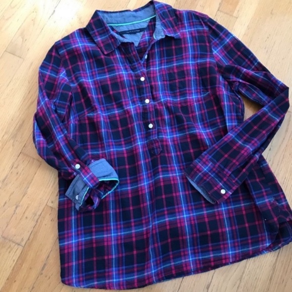 Tommy Hilfiger Plaid Long Sleeve Popover Tab Cuff - Picture 8 of 8